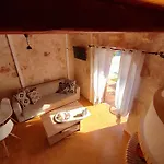 Spasmata Village - Seaside Stone Maisonette Spacious & Quiet Only Adults Casa de Férias