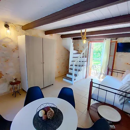 Spasmata Village Stone Maisonette Holiday home