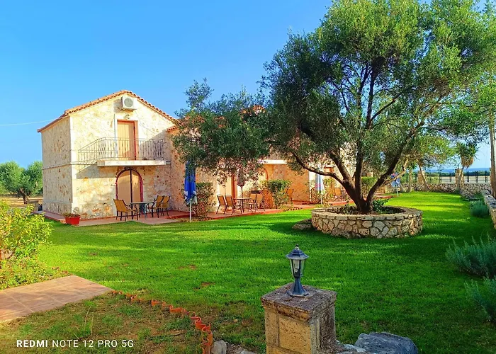 Spasmata Village - Seaside Stone Maisonette Spacious & Quiet Only Adults بيت للعطل Minia
