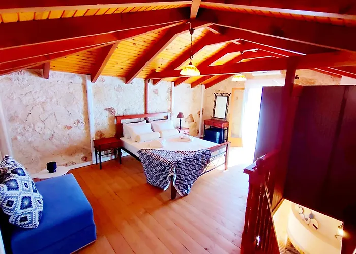 Spasmata Village - Seaside Stone Maisonette Spacious & Quiet Only Adults Сasa de vacaciones