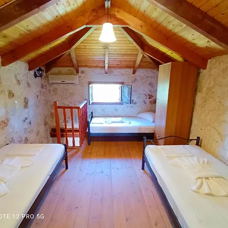 Dom wakacyjny Spasmata Village Stone Maisonette *